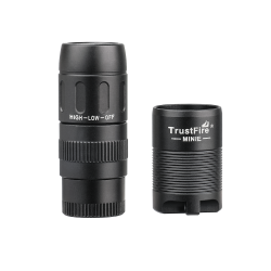 MINIE KEYCHAIN FLASHLIGHT