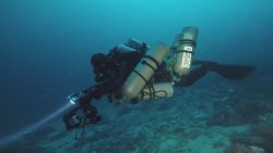 TrustFire DF50 Dive Light - 6500LM LED, USB Rechargeable, 70M Waterproof, Multi-Color Lights(PURCHASE TO GET 20% OFF)