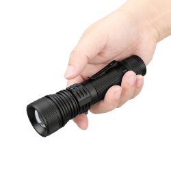 TrustFire E6 MAGNETIC ZOOM FLASHLIGHT 4000 MAH BATTERY 1500 Lumens