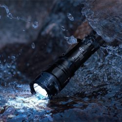 TrustFire R8 1800Lumen Rail Mount Flashlight(GET 20% OFF AND A GIFT WITH YOUR PURCHASE)